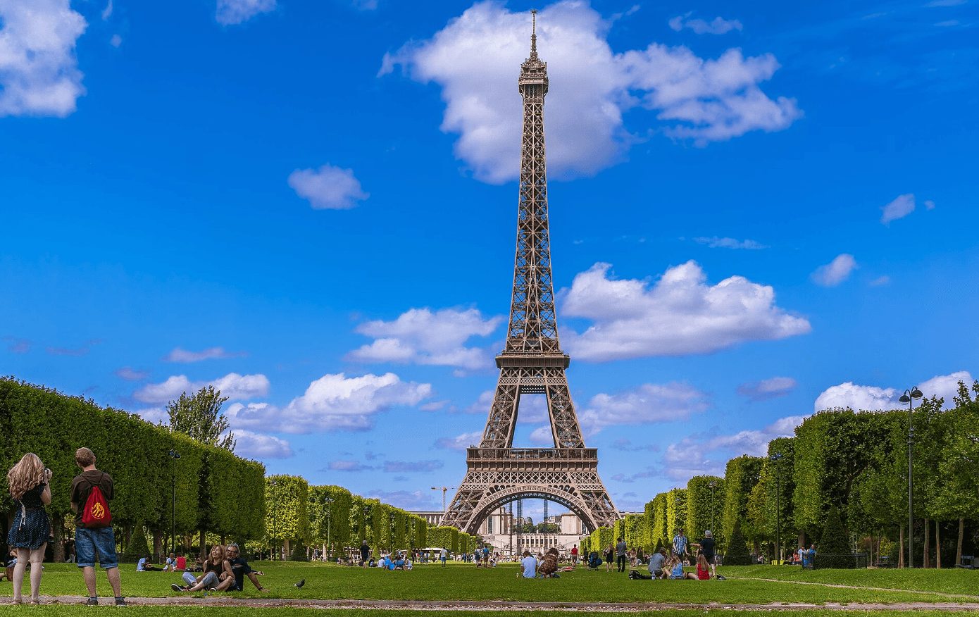 Cyberattack disrupts refrigeration at hundreds of French supermarkets